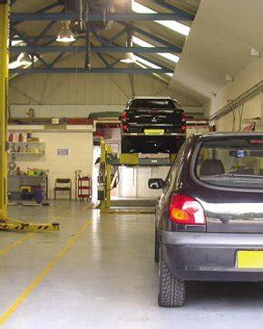 car service llantrisant
